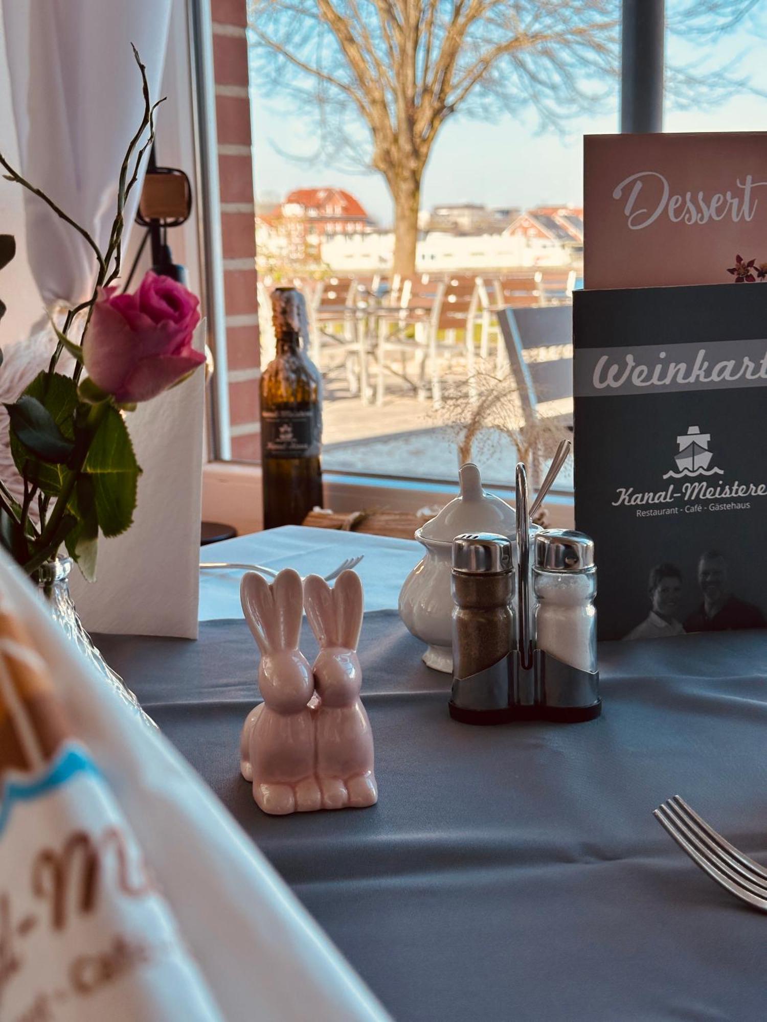 Kanal-Haus "Das Gaestehaus Direkt Am Nok" Osterrönfeld Esterno foto